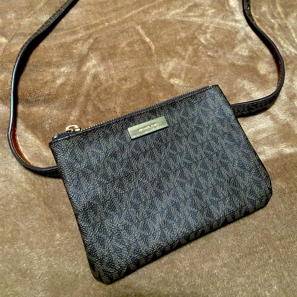 Used Michael Khors small signature fanny pack